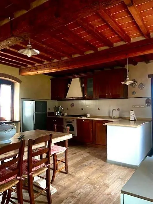 Hébergement de vacances Villa Casa Di Paola à Subbiano Italie